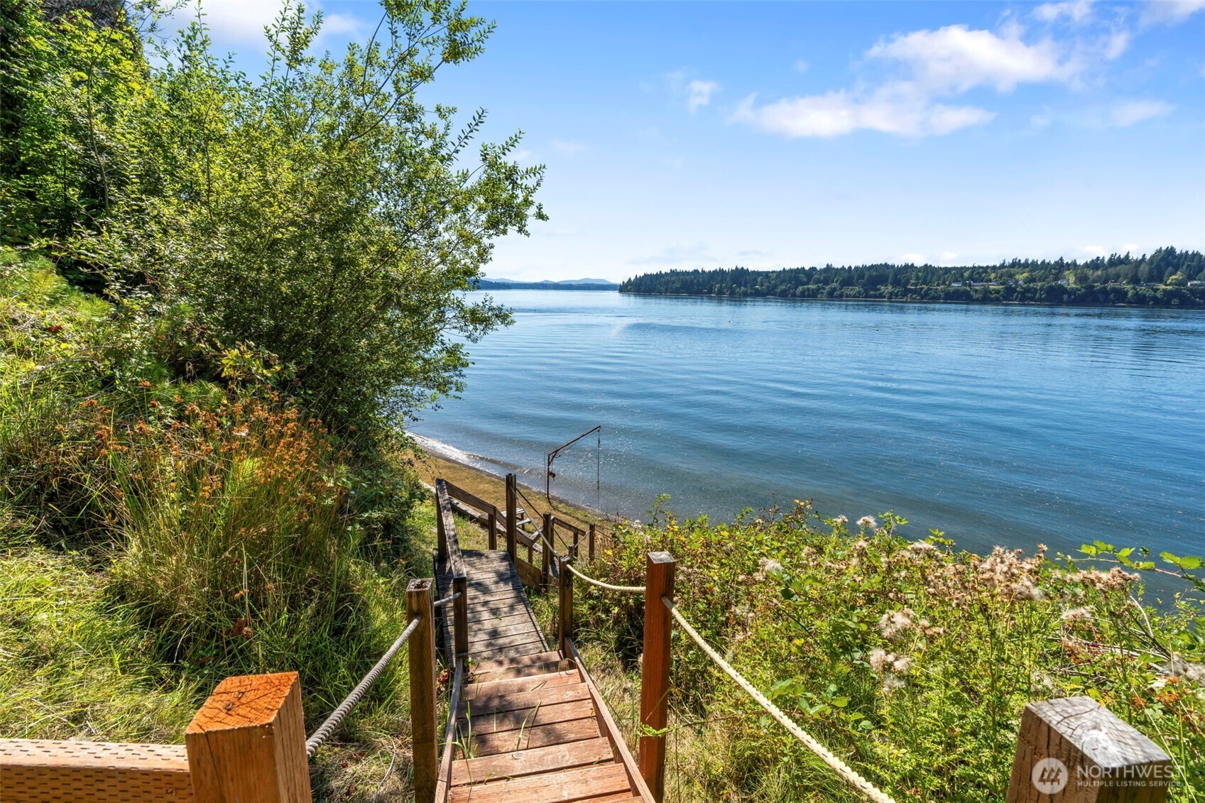 10017 Steamboat Island Road NW