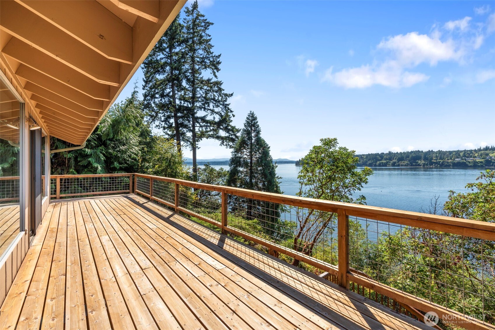 10017 Steamboat Island Road NW