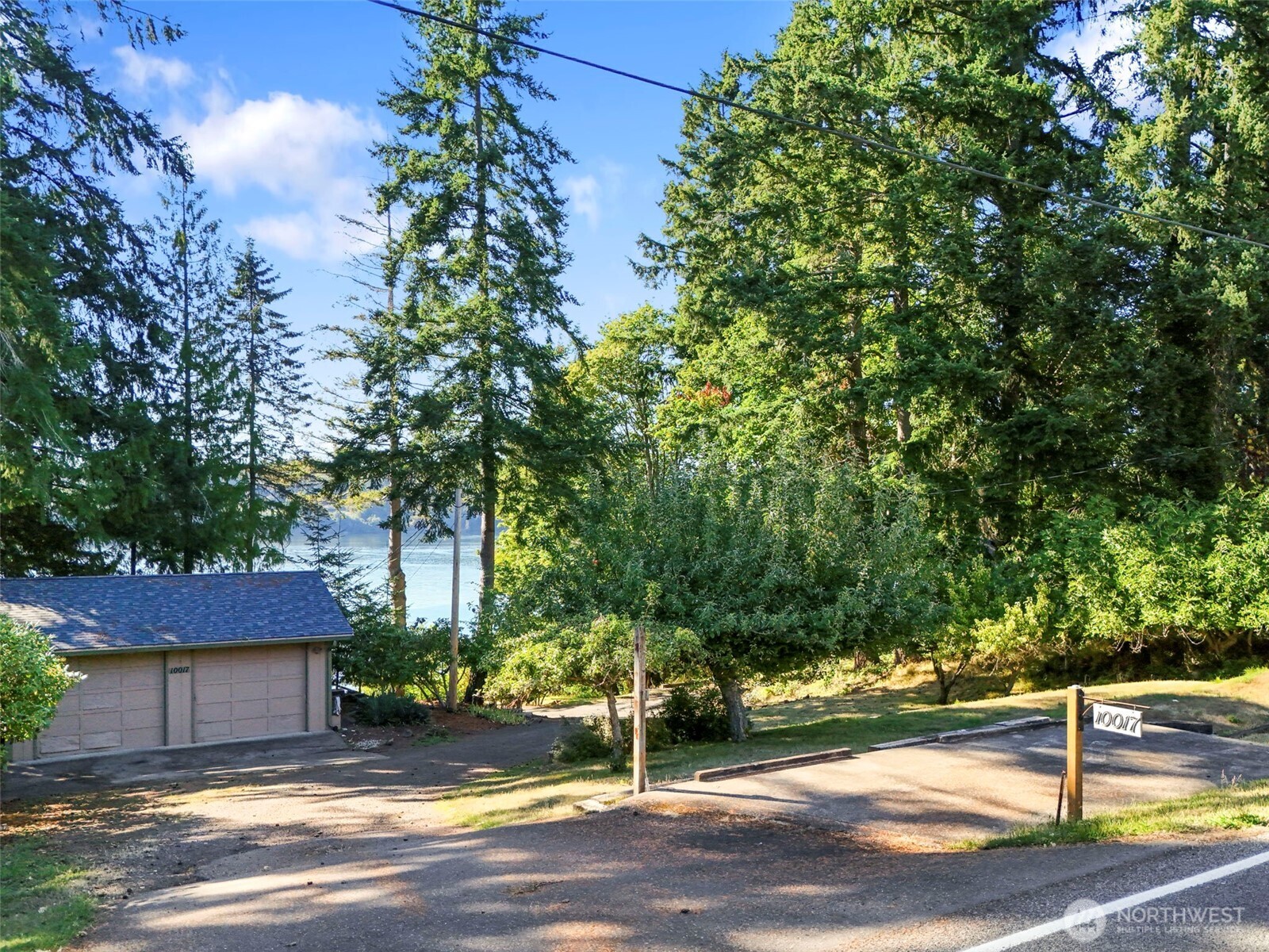 10017 Steamboat Island Road NW