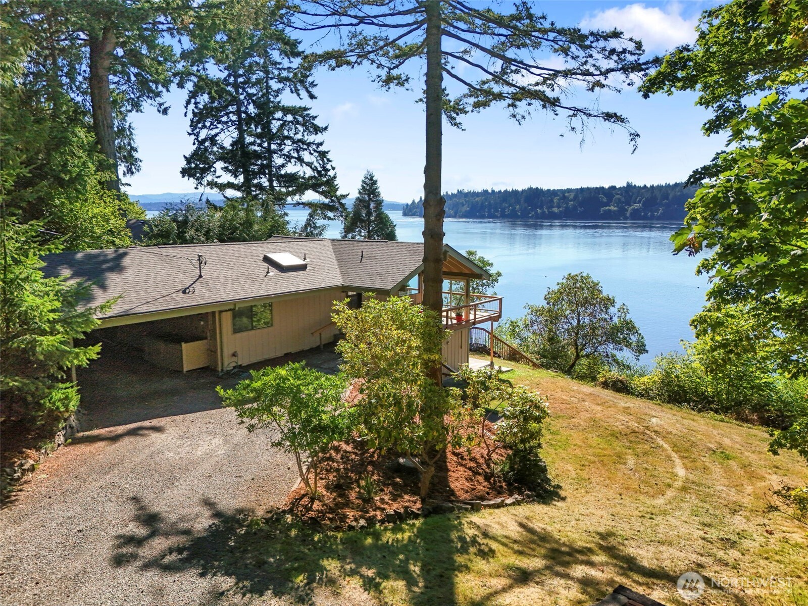 10017 Steamboat Island Road NW