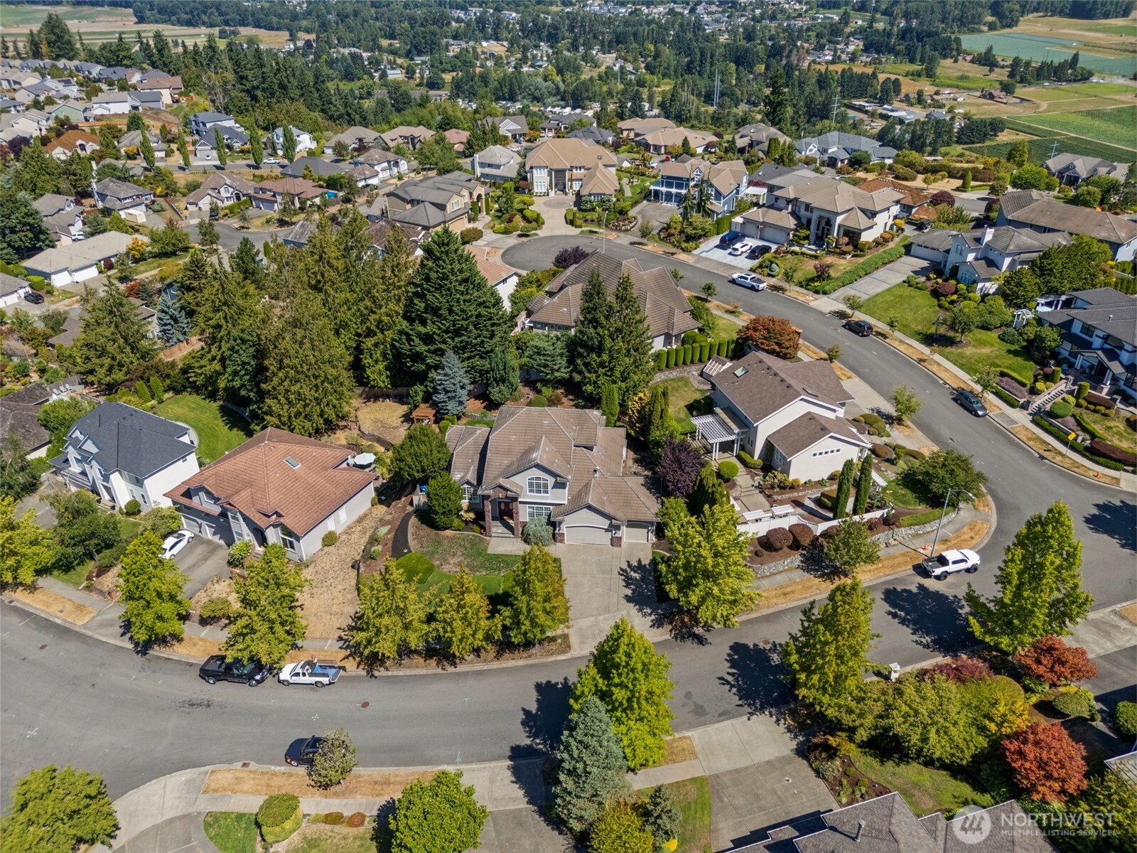 1811 Crystal Lane Loop SE