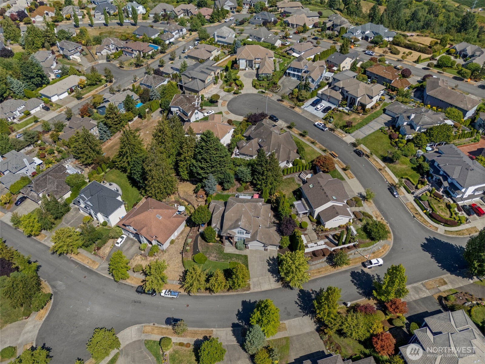 1811 Crystal Lane Loop SE
