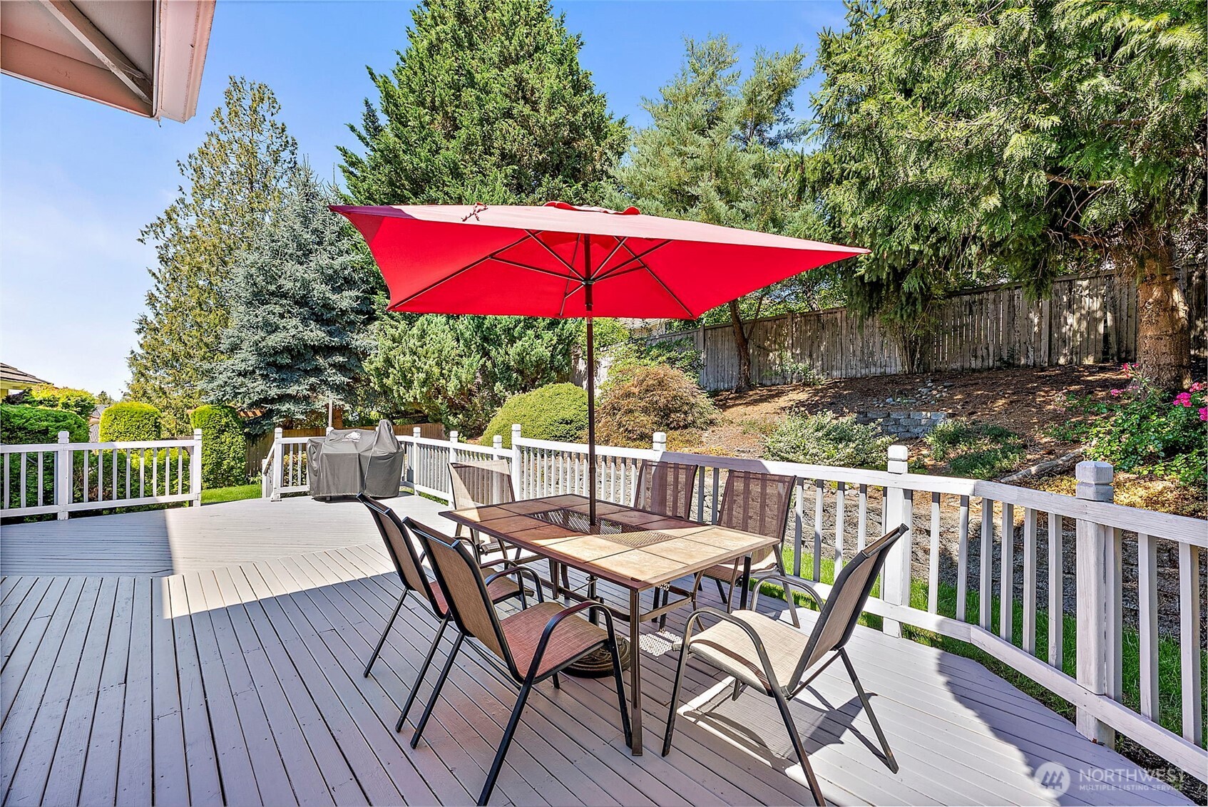 1811 Crystal Lane Loop SE