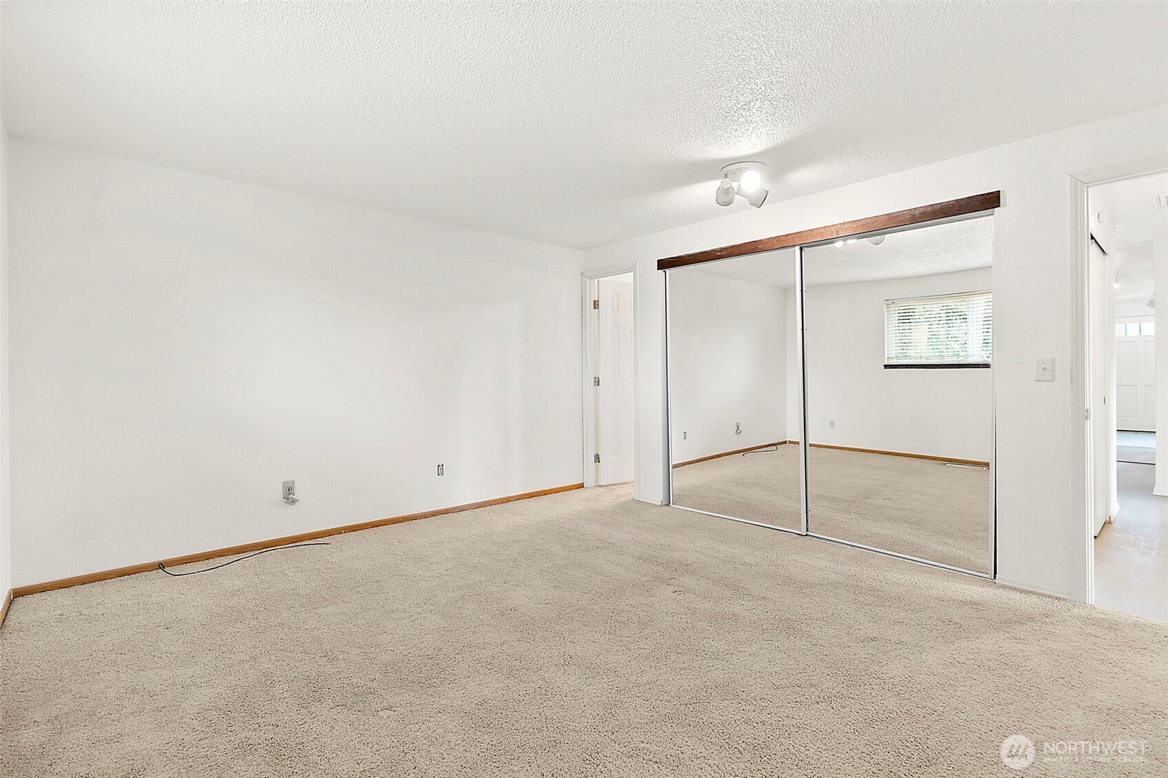 1773 S 92nd