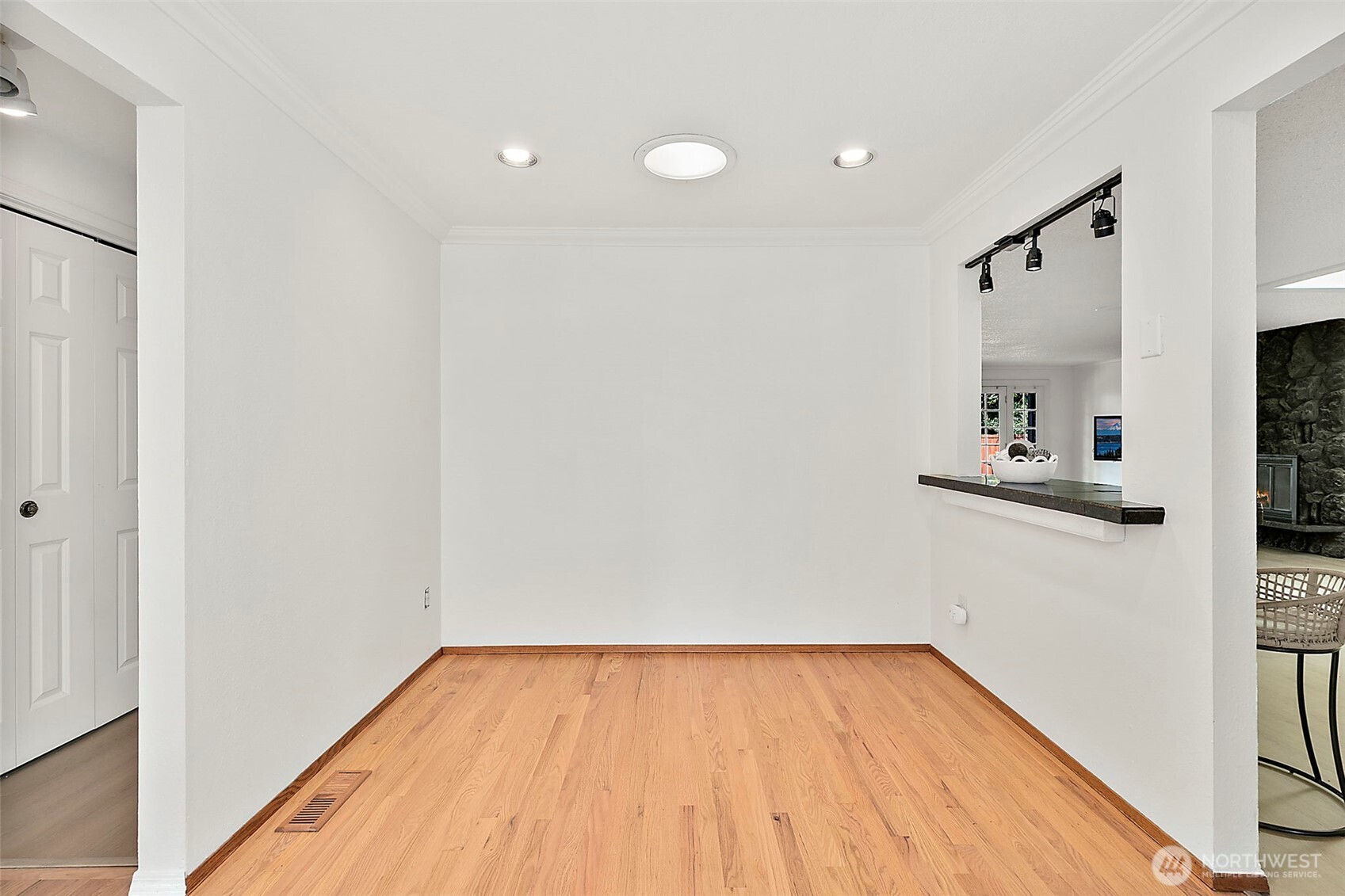 1773 S 92nd
