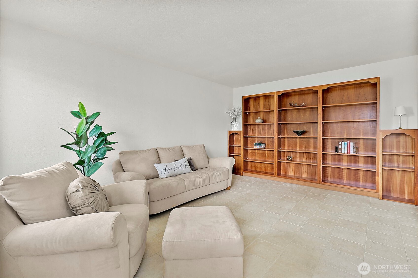 1773 S 92nd