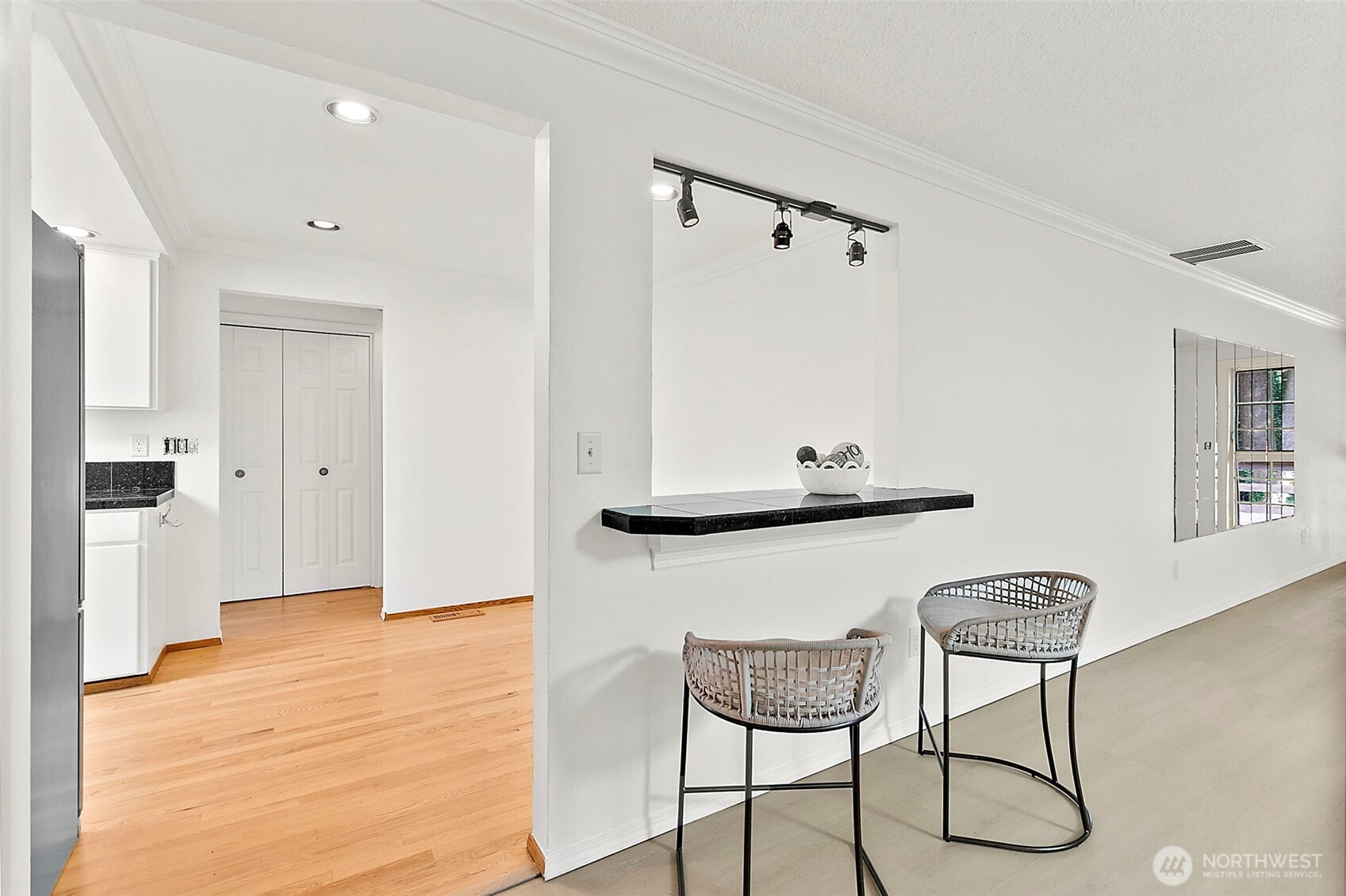 1773 S 92nd