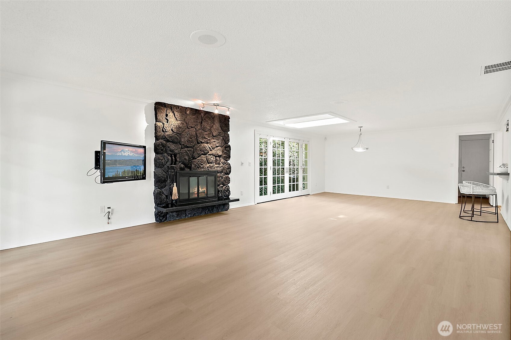 1773 S 92nd