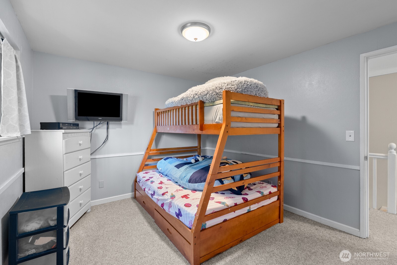 10910 149th Street E