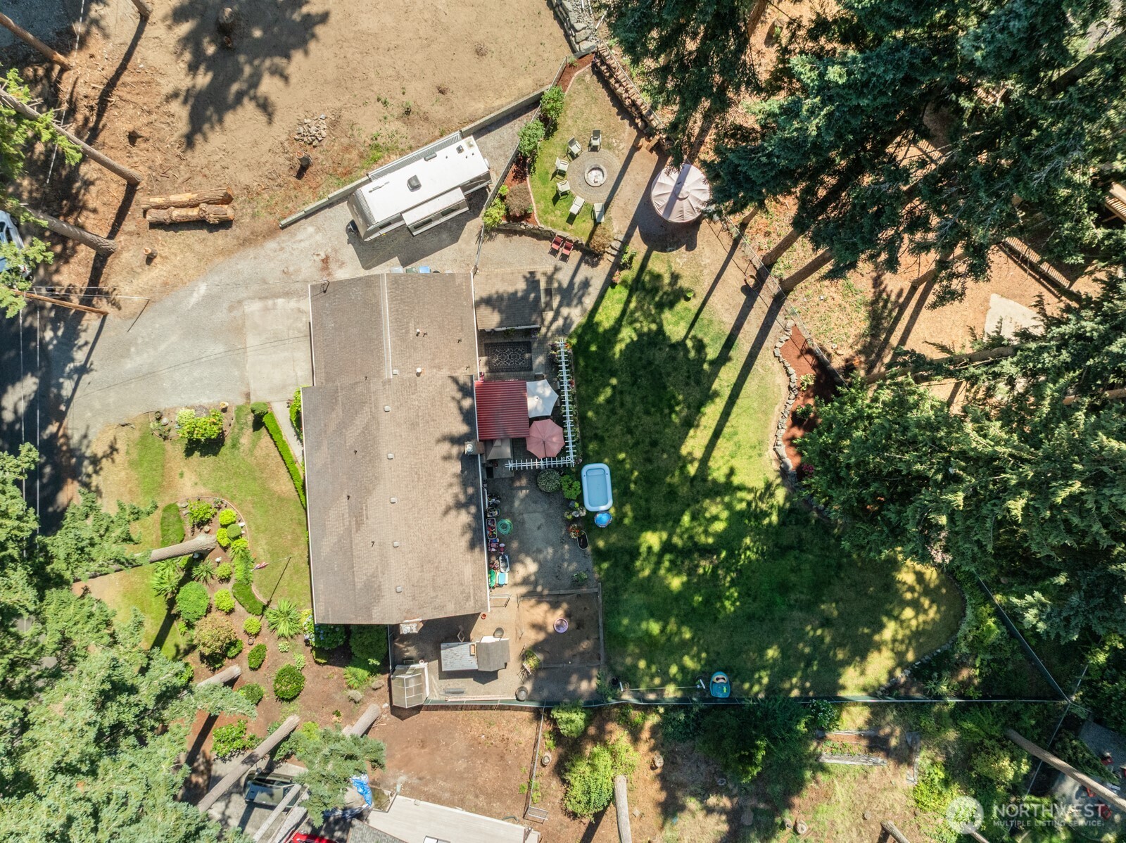 10910 149th Street E