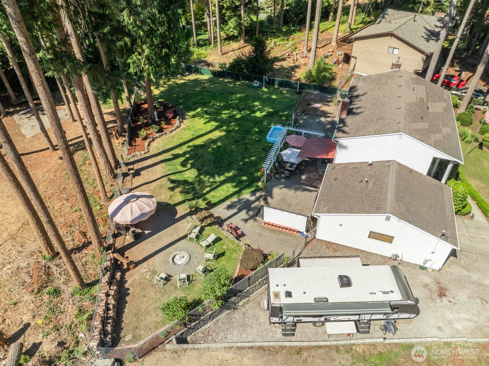 10910 149th Street E