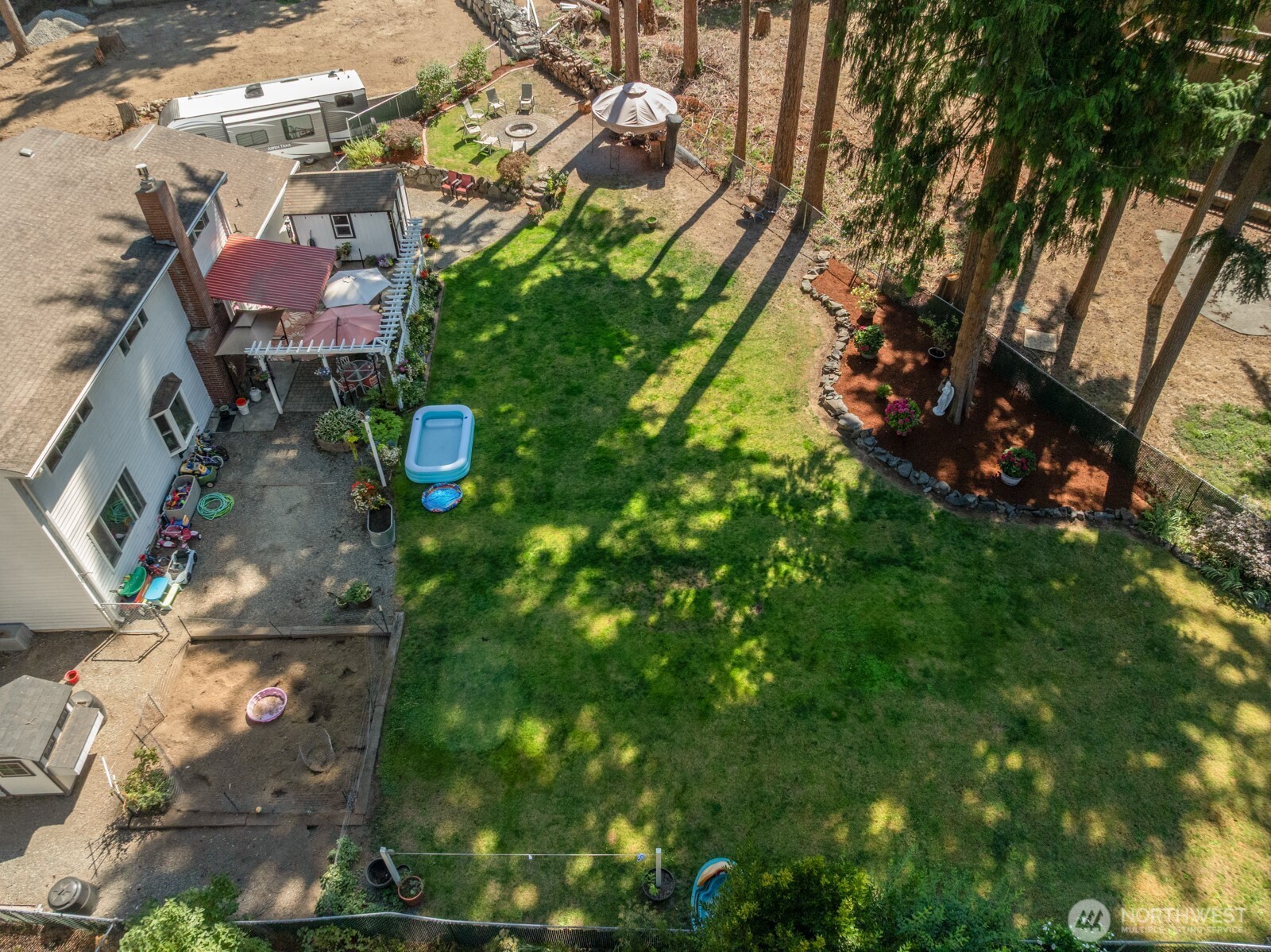 10910 149th Street E