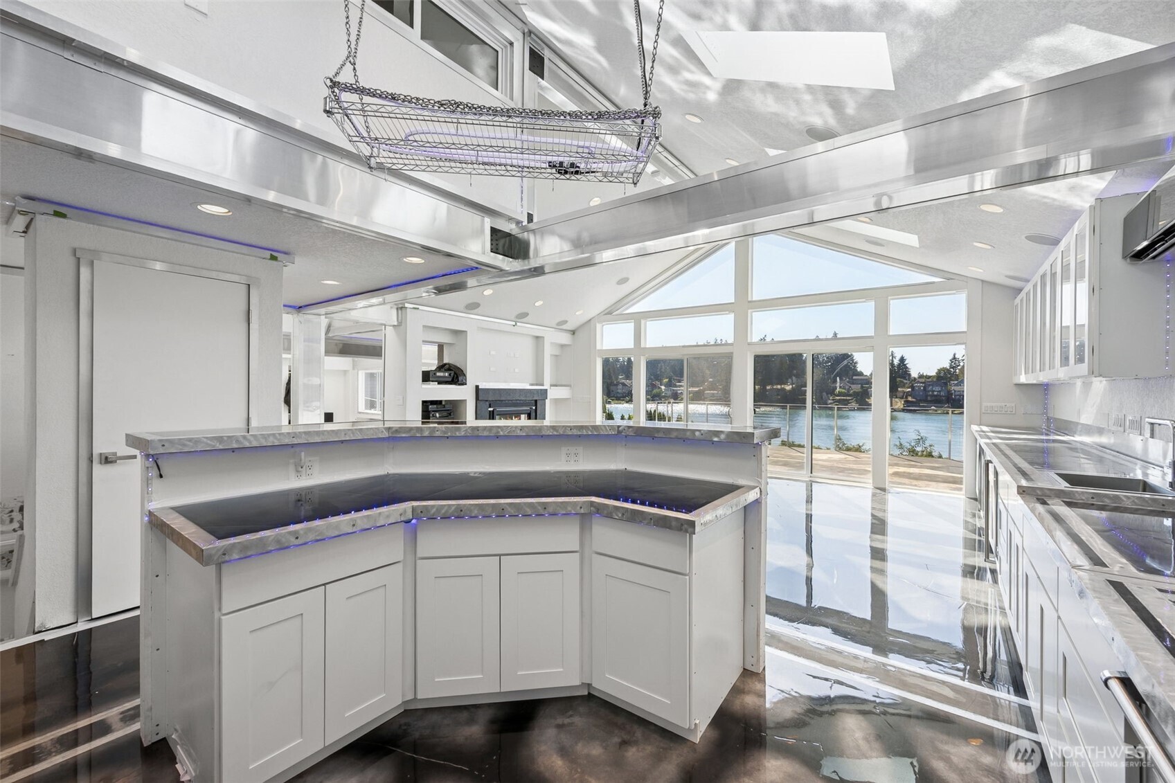 7010 Vandermark Road E