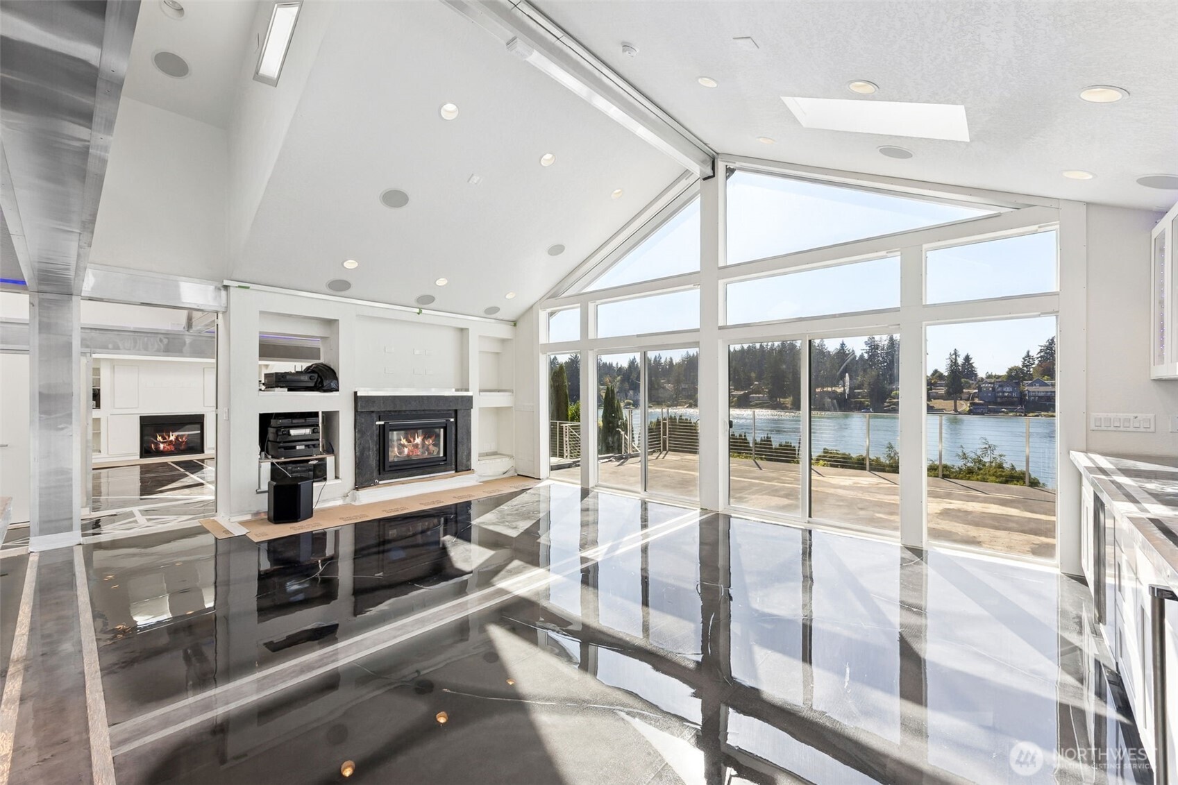 7010 Vandermark Road E