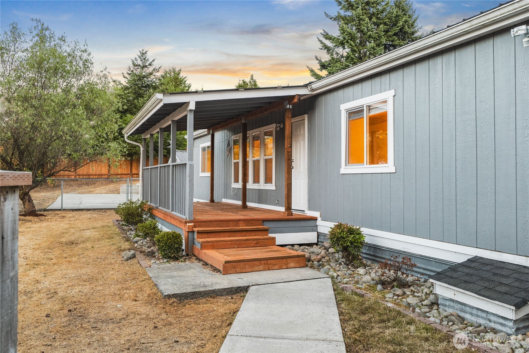 20505 93rd Avenue Ct E Unit: 6