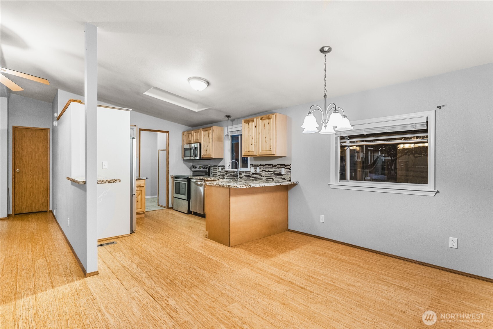 20505 93rd Avenue Ct E Unit: 6