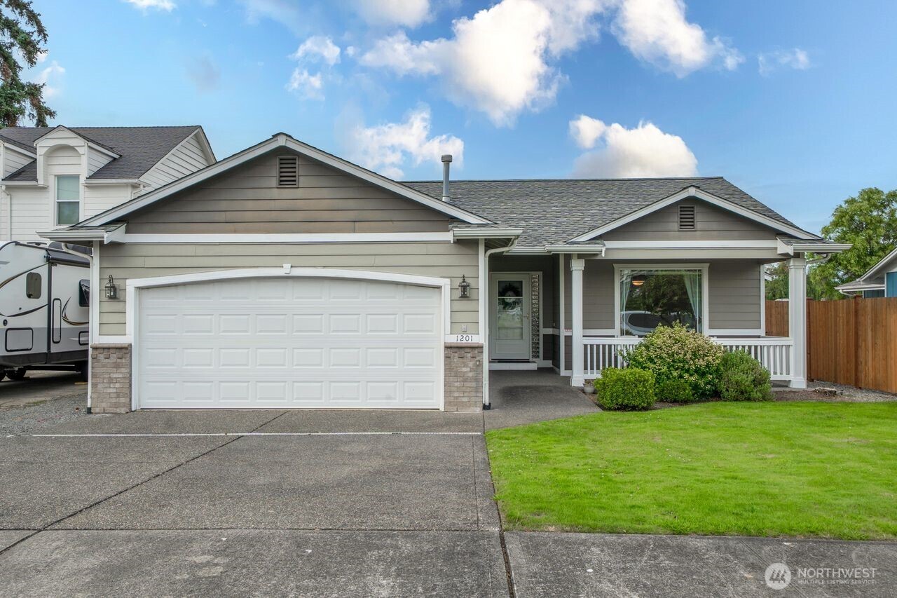 1201 9th Avenue SW