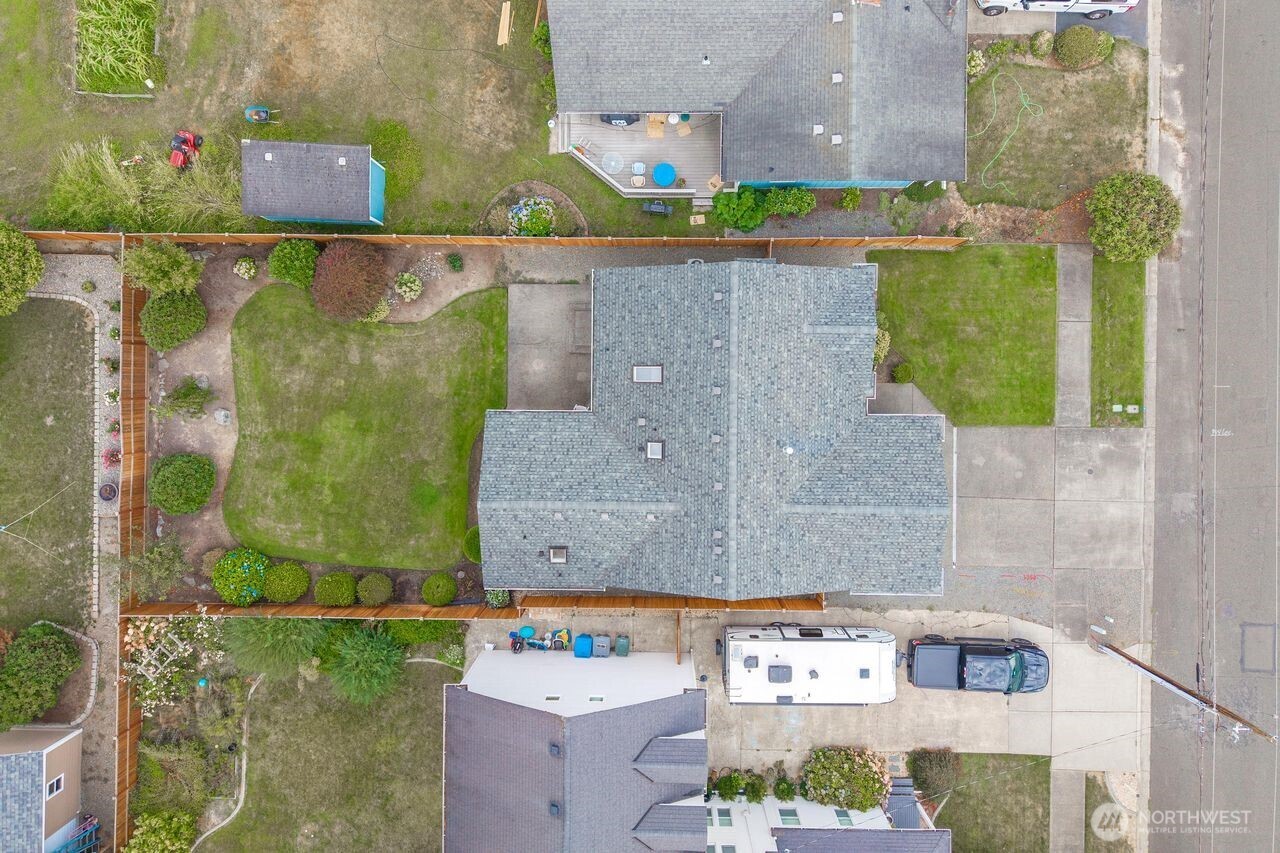 1201 9th Avenue SW