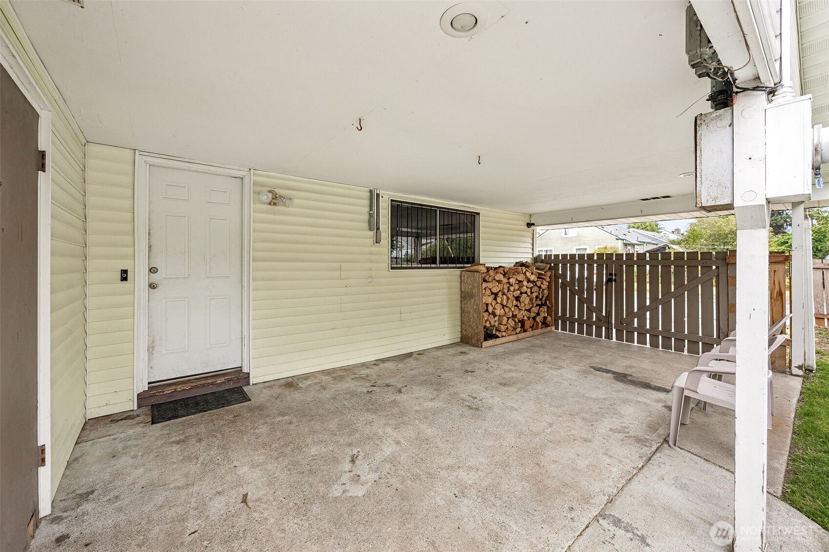 2614 S 62nd Street