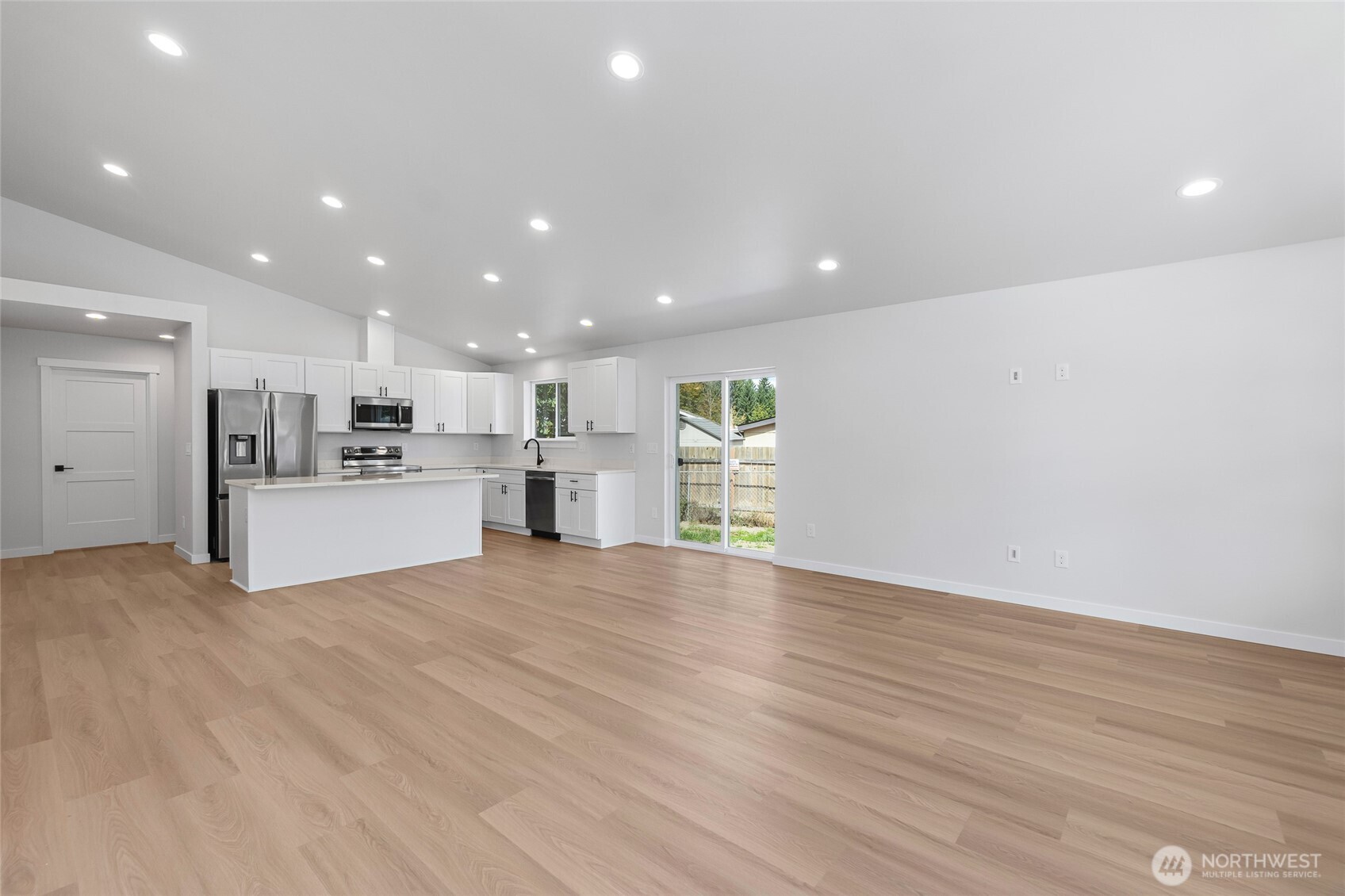 22237 126th Street E