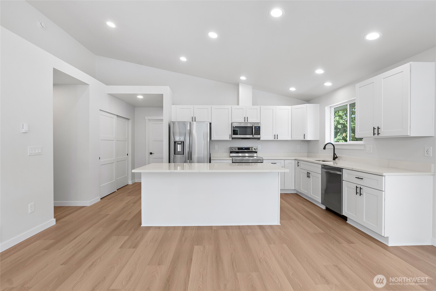 22237 126th Street E