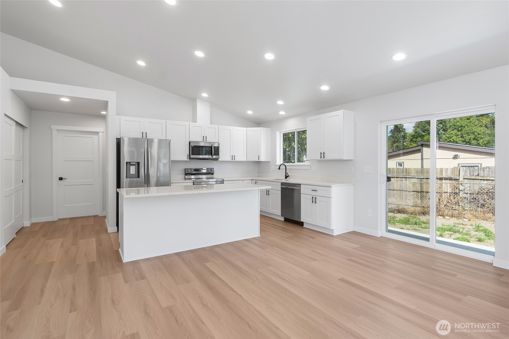 22237 126th Street E