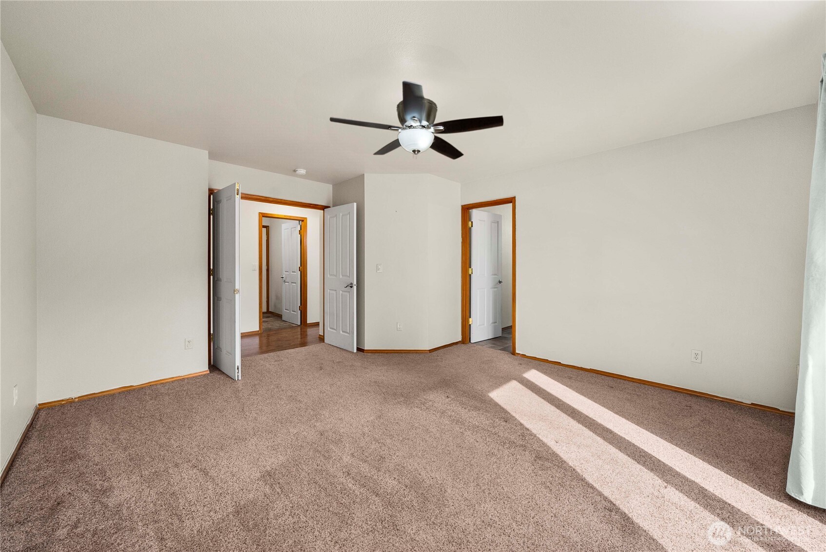 19018 104th Avenue E