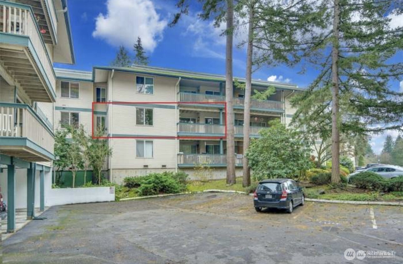 5620 200th Street SW Unit: A204
