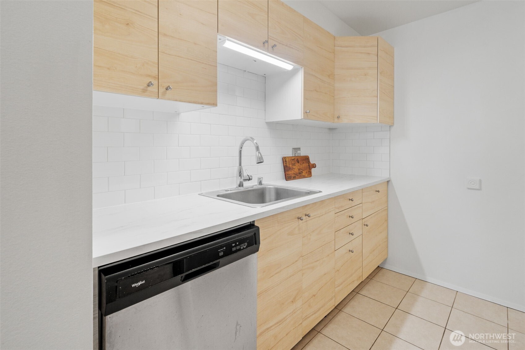 5620 200th Street SW Unit: A204