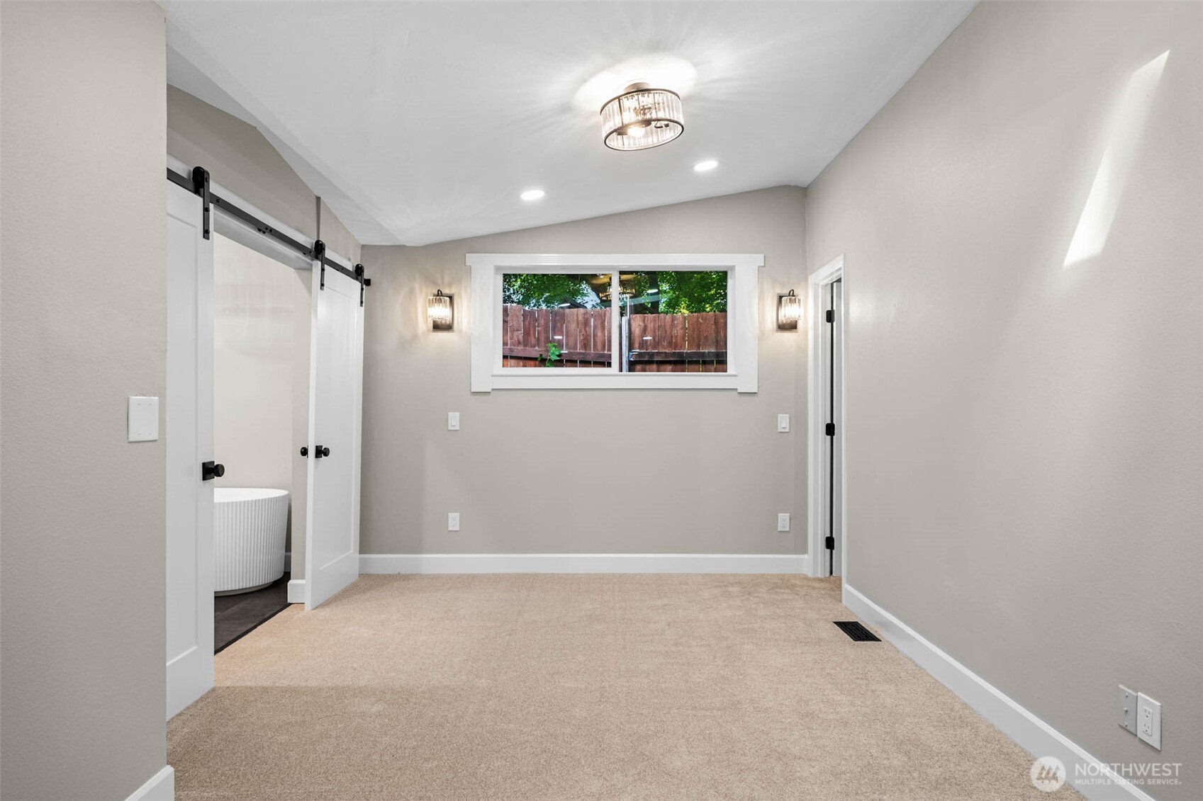 7629 Mazama Street SW