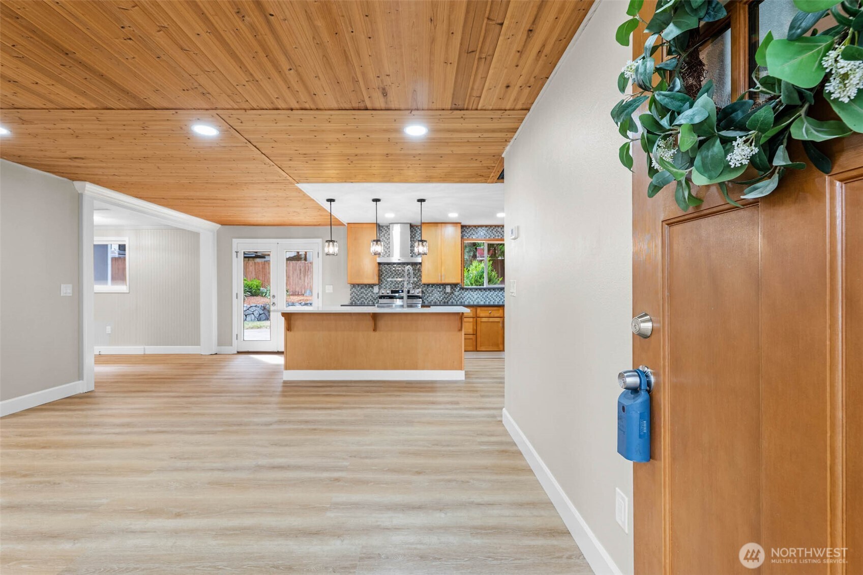 7629 Mazama Street SW