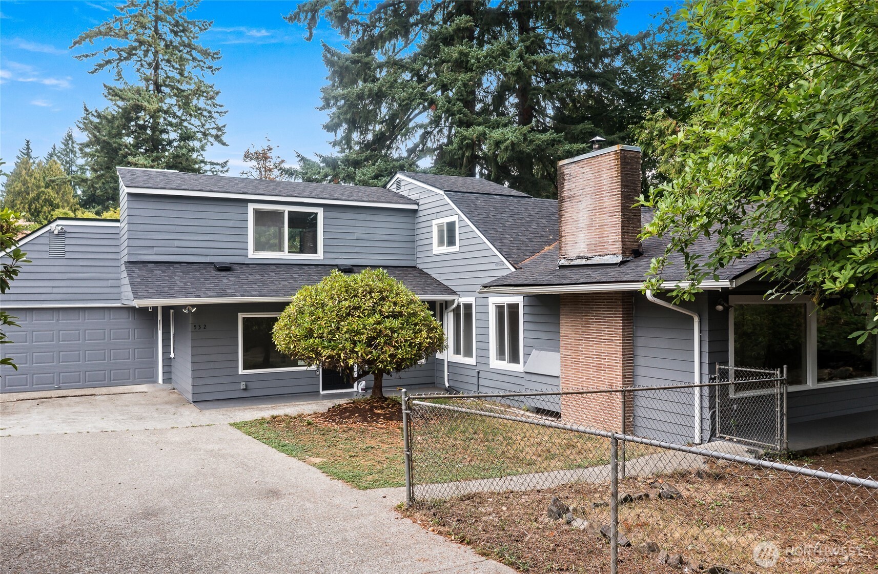532 Eskridge Way SE