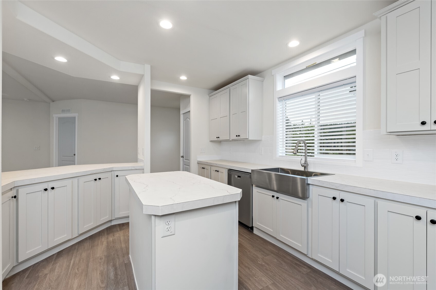 309 Sumner Street SE