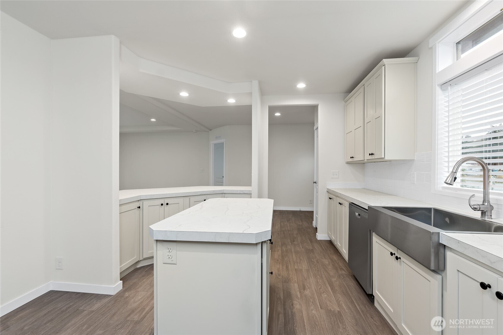 309 Sumner Street SE