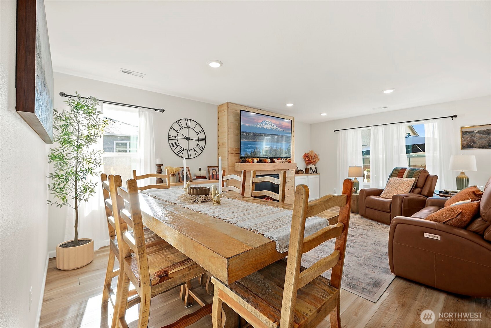 13928 197th Street E