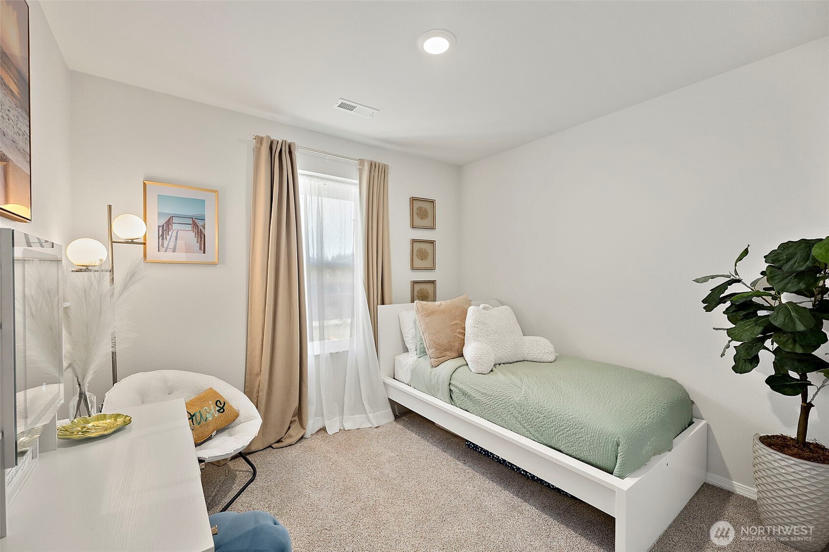 13928 197th Street E