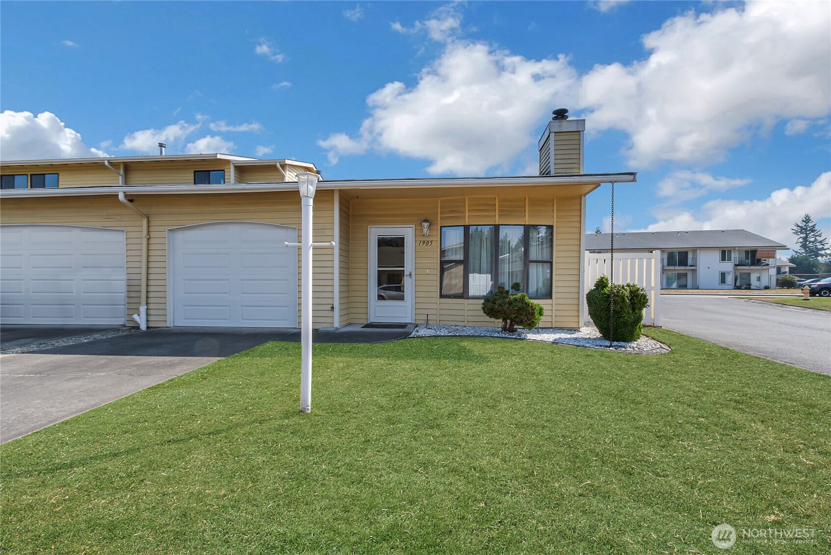 1905 F Street SE Unit: F19