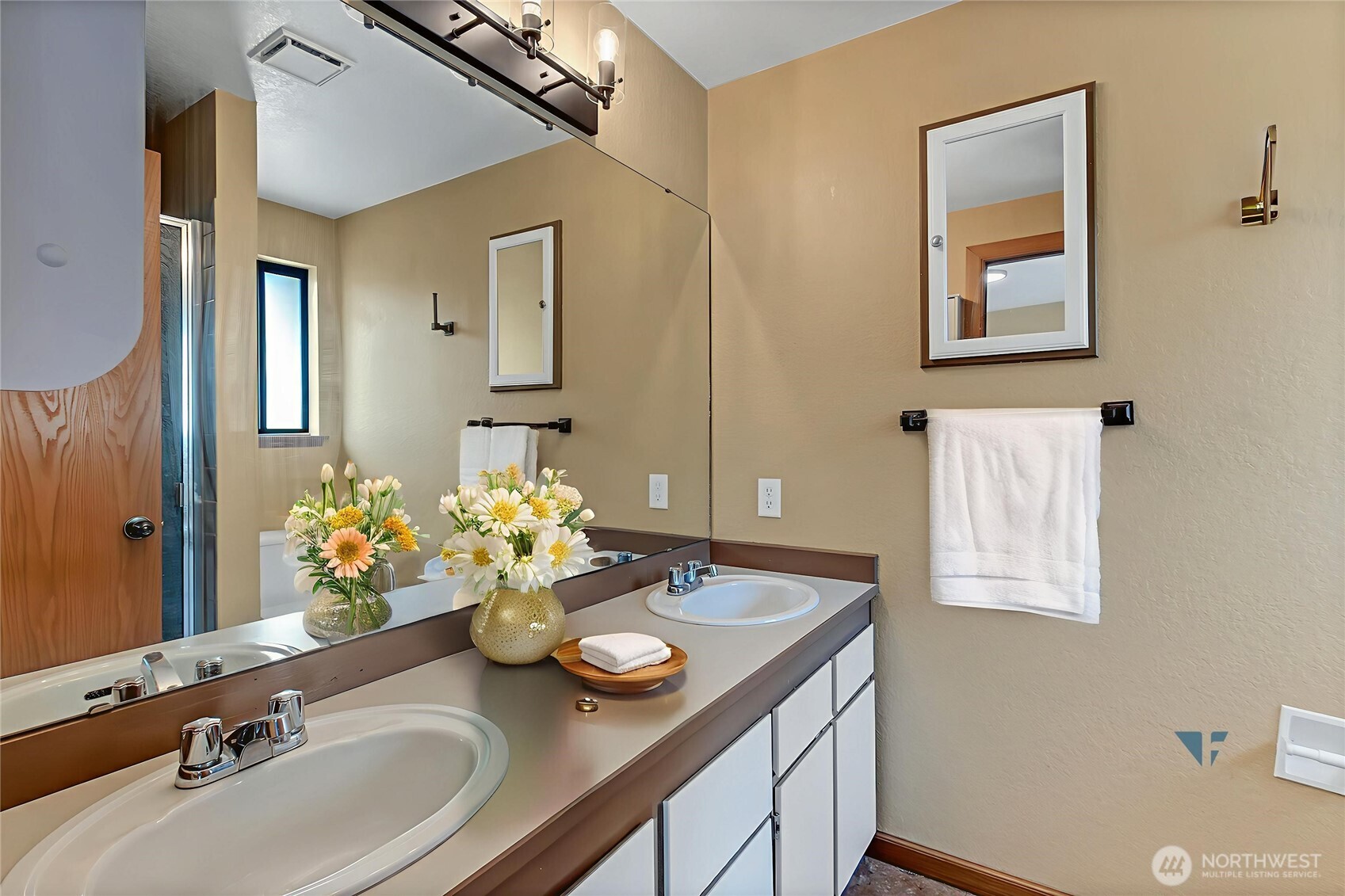 1905 F Street SE Unit: F19