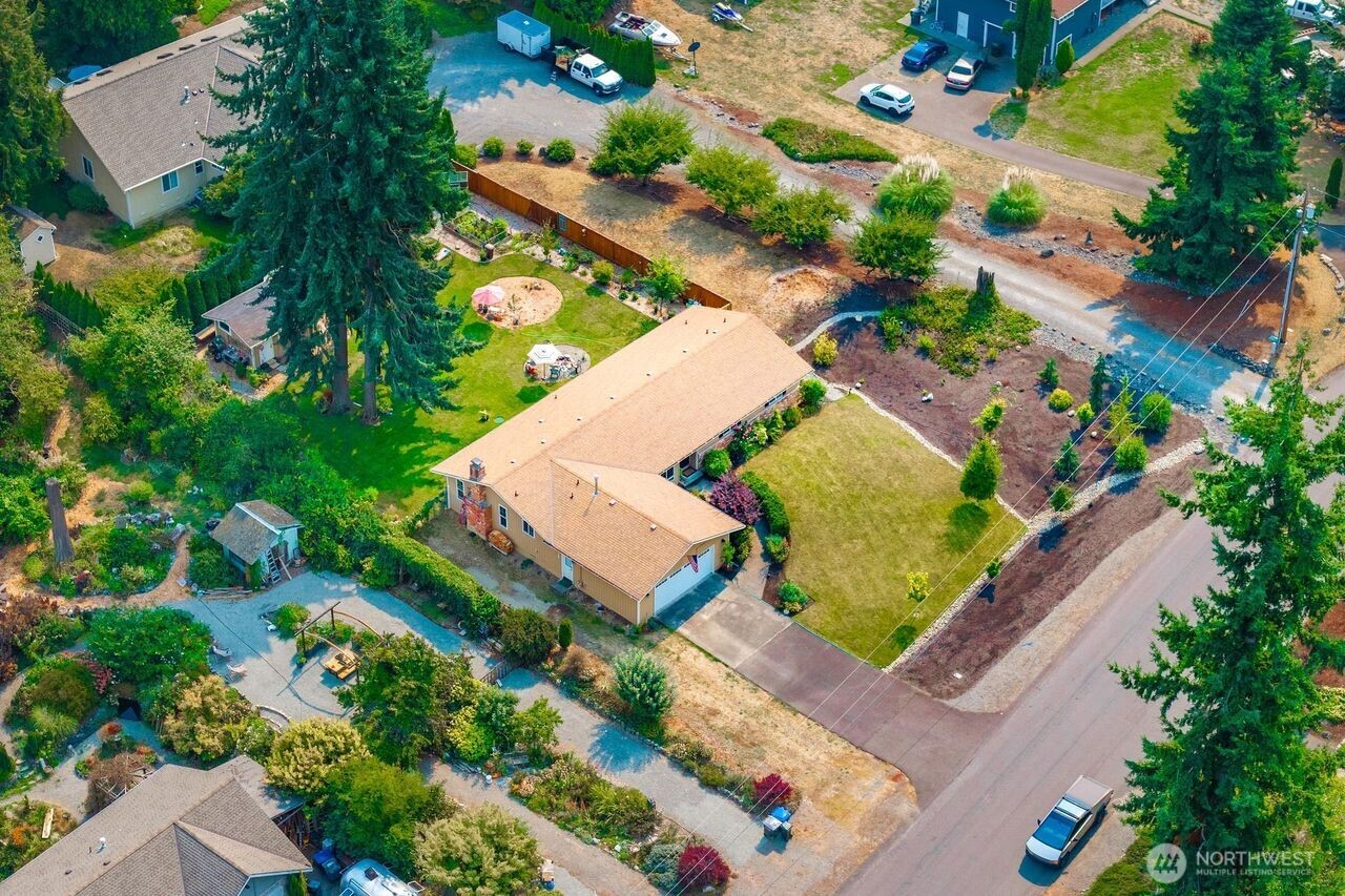 11421 133rd Avenue E