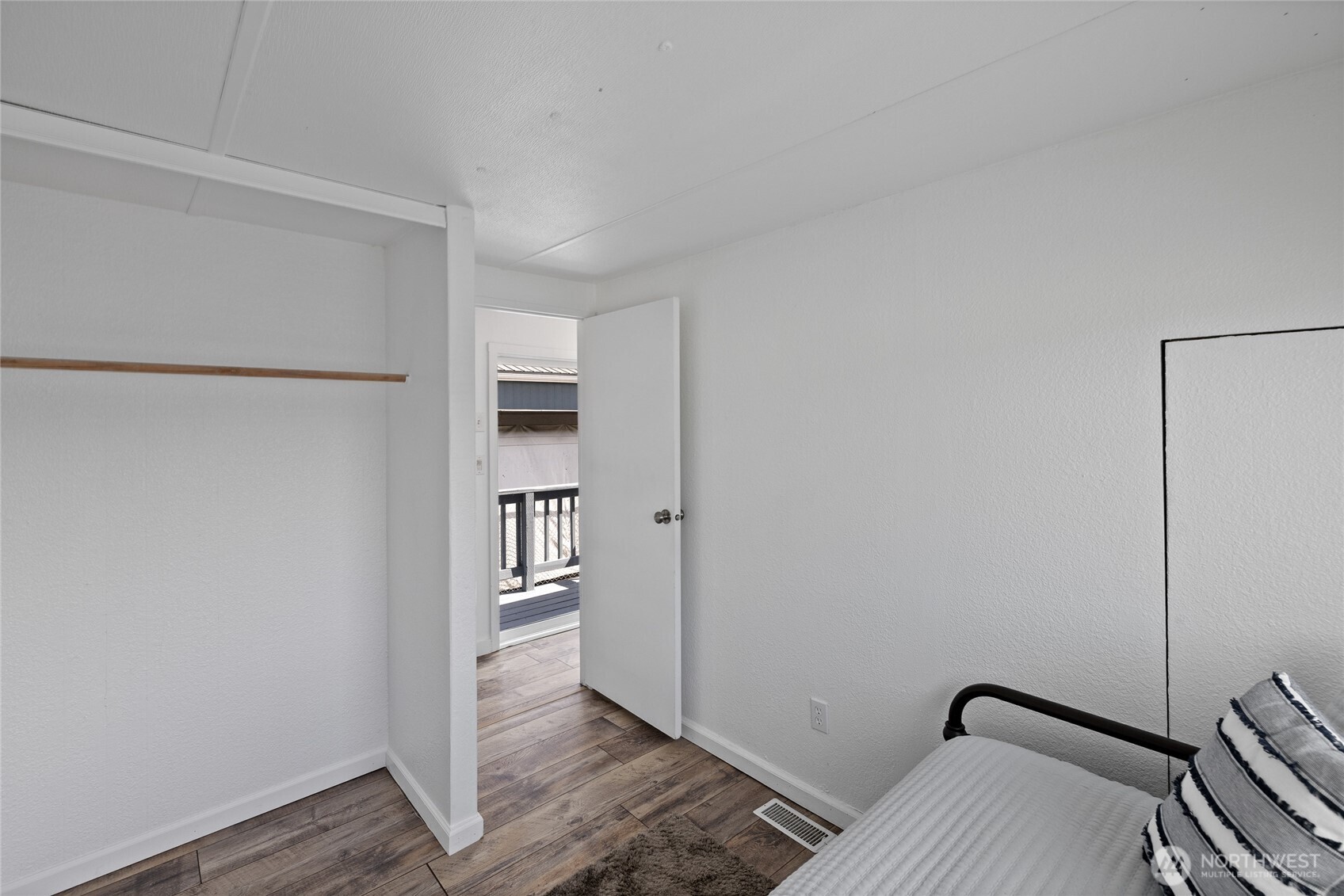 823 204th Street Ct E Unit: 21