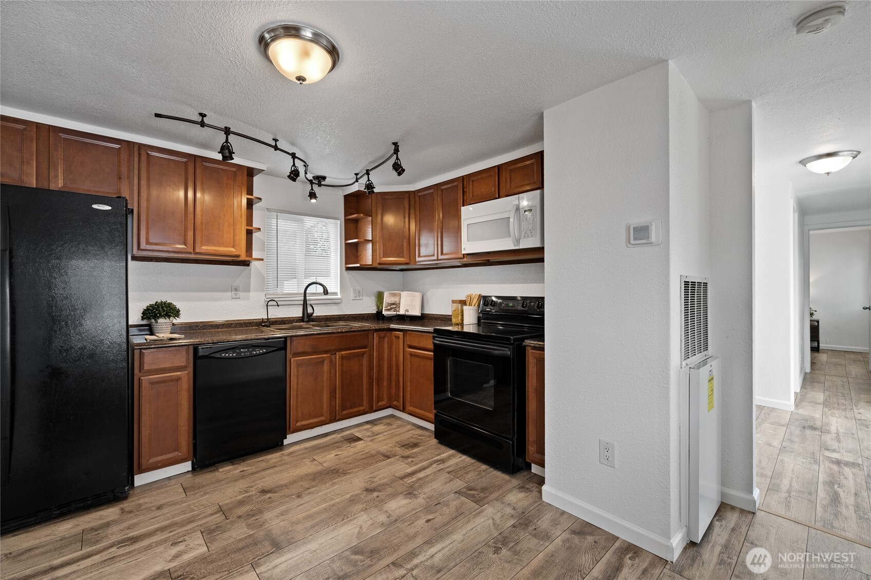 823 204th Street Ct E Unit: 21