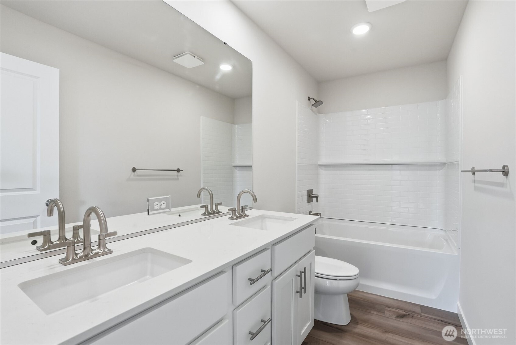 2132 Plumridge Court