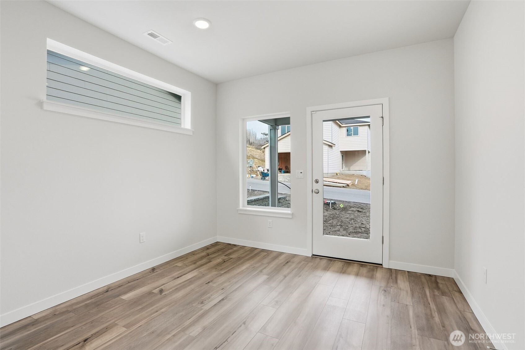 2132 Plumridge Court