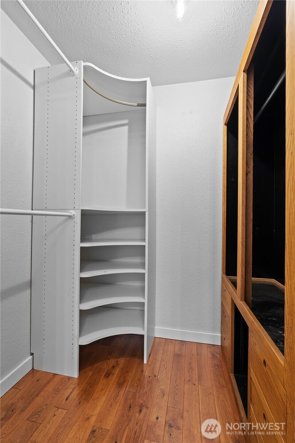 2507 Crater Lake Court