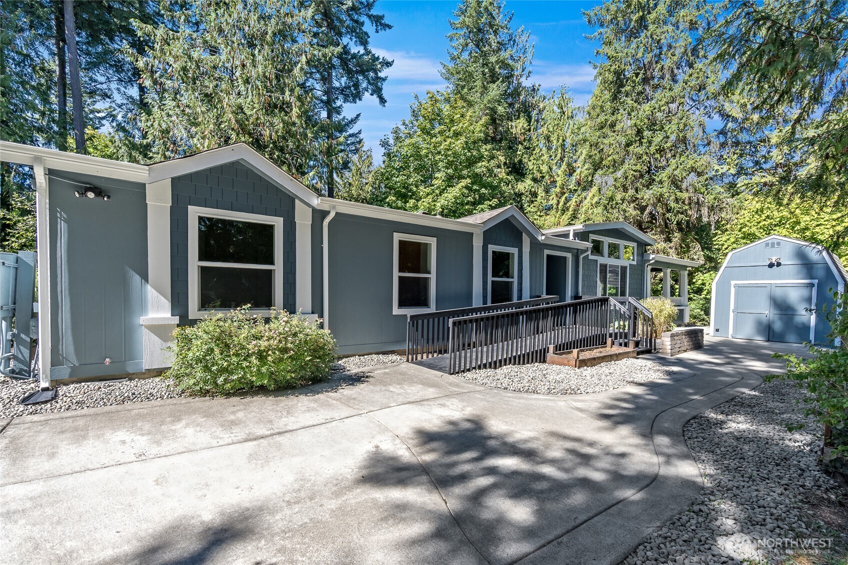 243 SE Alder Road