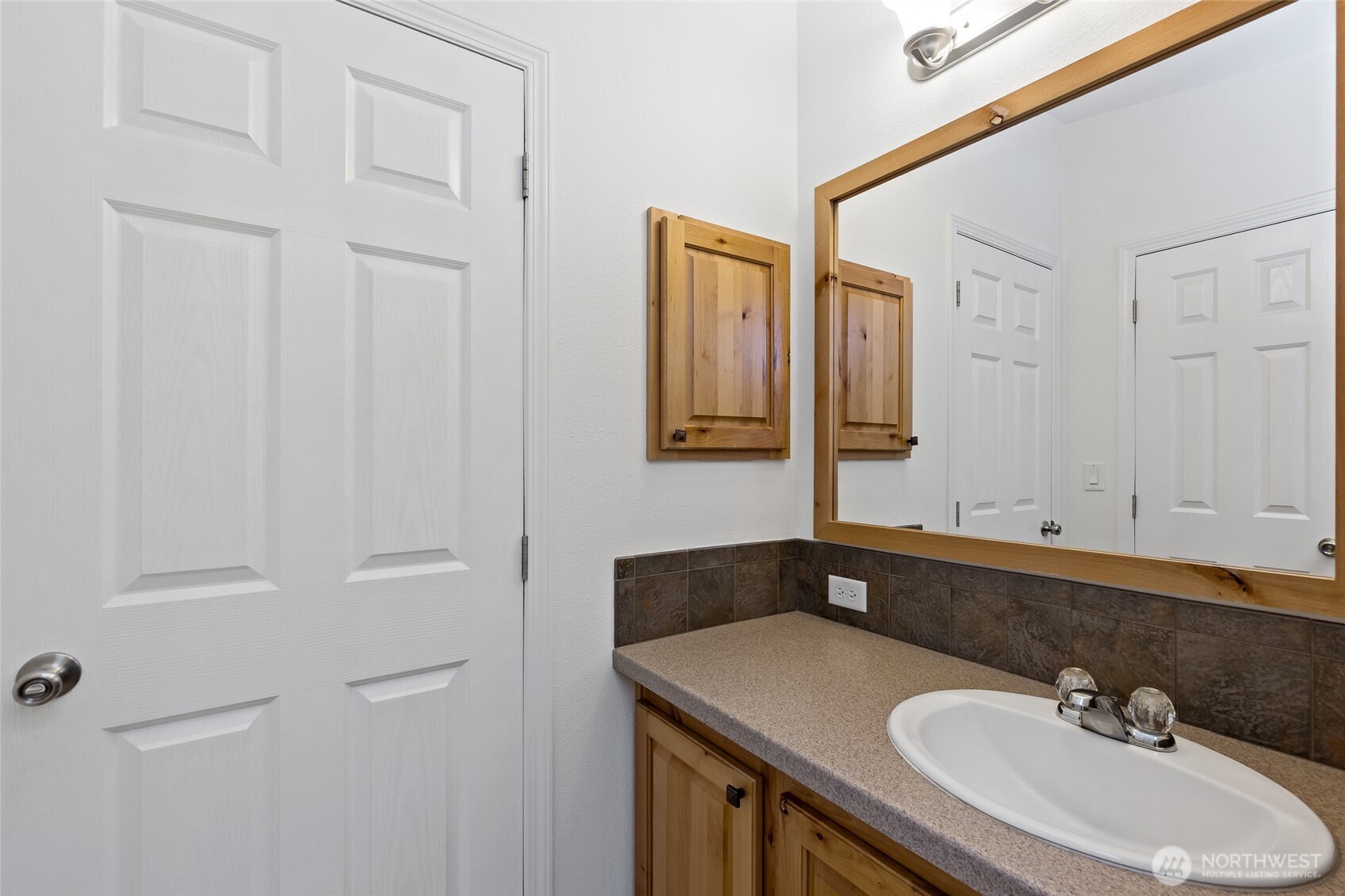 243 SE Alder Road