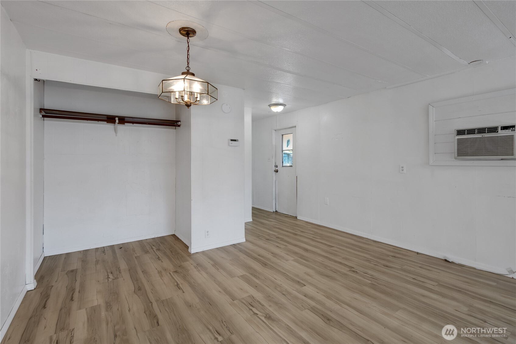21409 132nd Street E