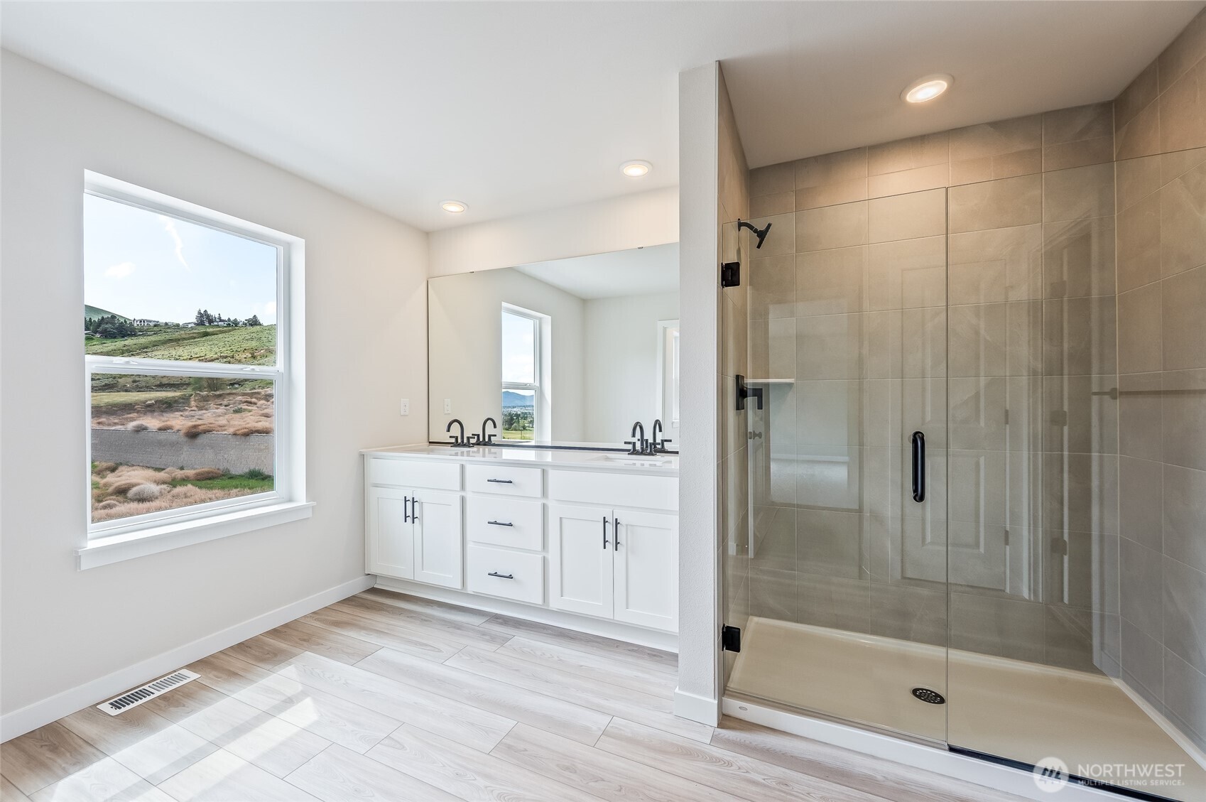 2124 Plumridge Court