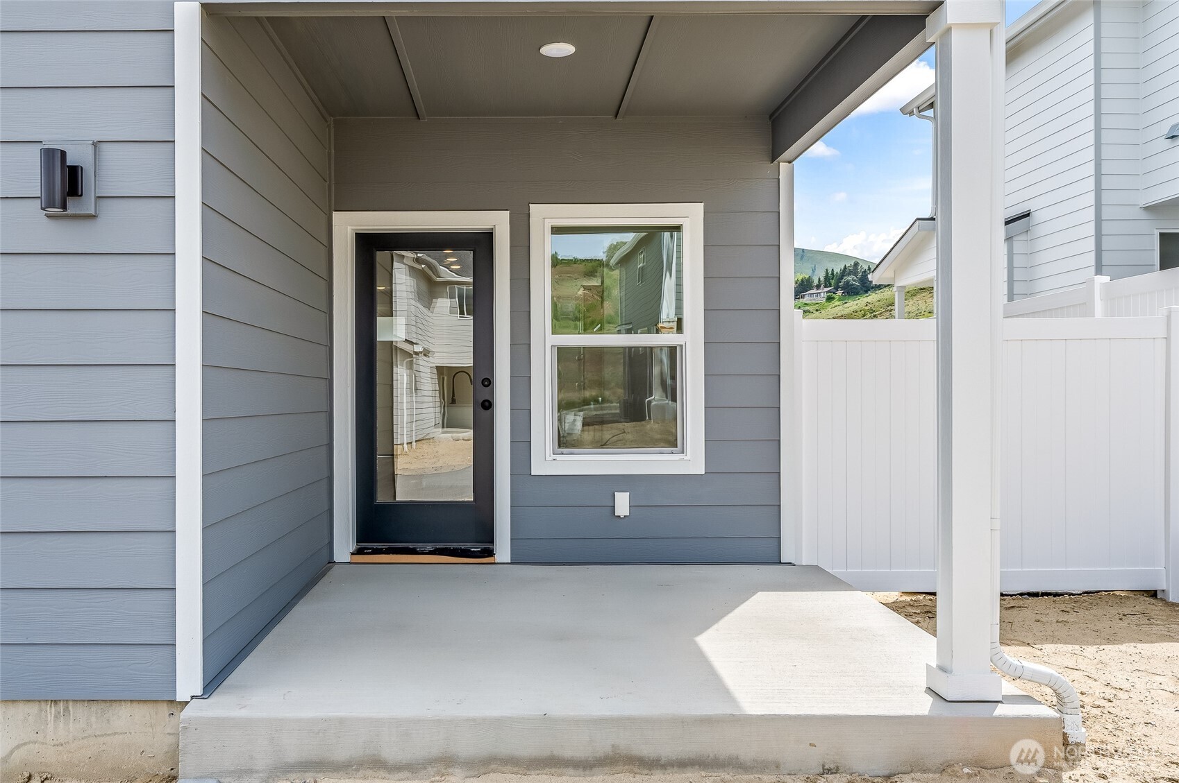 2124 Plumridge Court