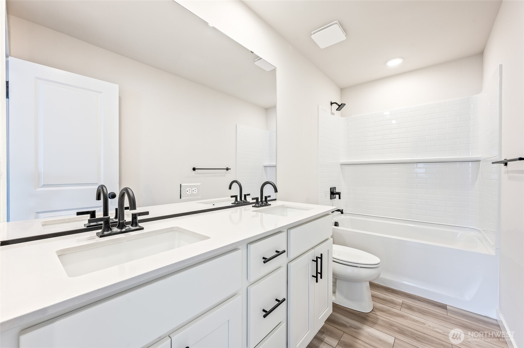2124 Plumridge Court